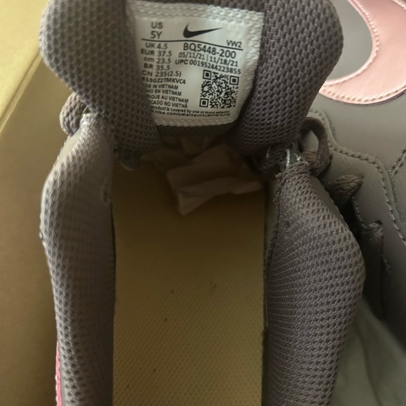 SOLD Nike Court Borough Low 2 (Size 5Y) - Picture 10 of 10